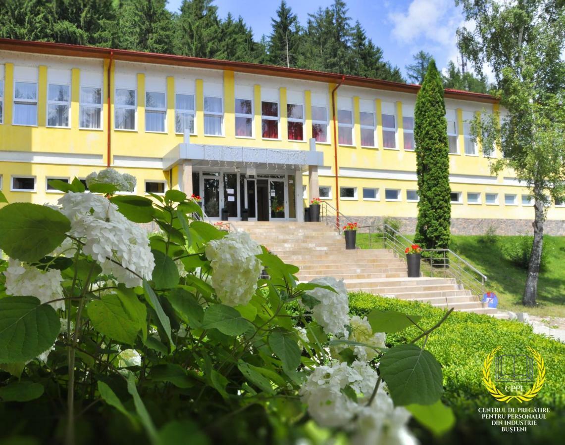 HOSTEL CPPI Vest Buşteni Exterior foto